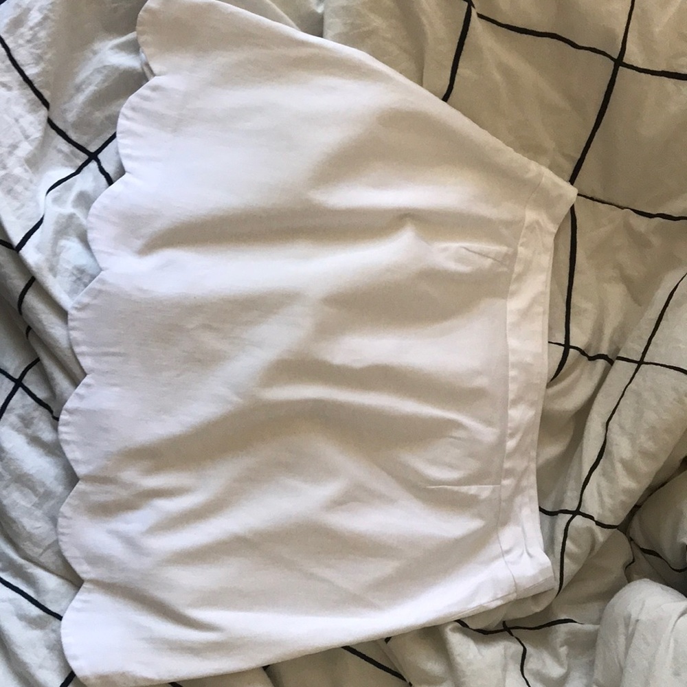 White scalloped skirt